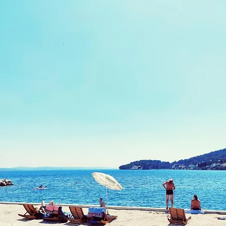Eva Apartament *