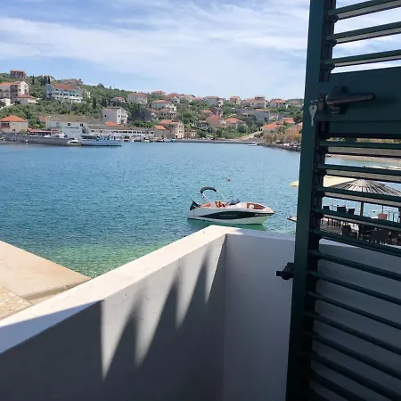 Διαμέρισμα Eva