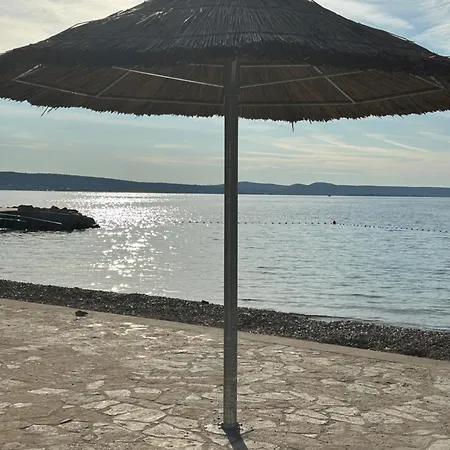 Eva Apartman Kali