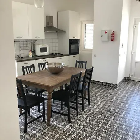 Eva Apartman